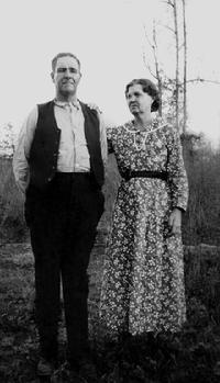 Samuel and Mattie Blakeley (circa 1930), parents of James Louise Blakeley